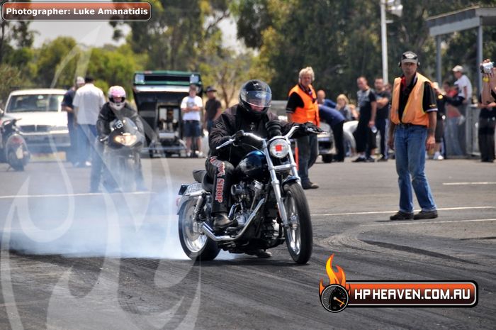 Latest Photos: Heathcote Park Raceway Christmas Challenge 2010