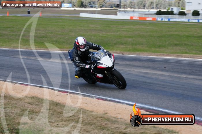 Champions Ride Day Winton 14 05 2011 - SH3_6605