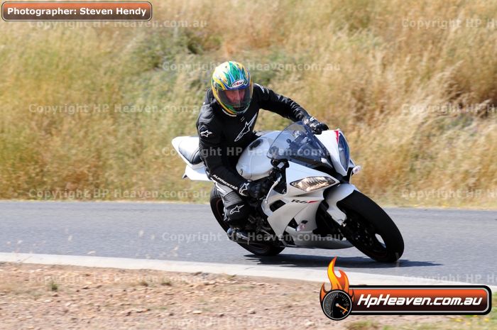 Champions Ride Day Broadford 17 12 2011 - S5H_8795