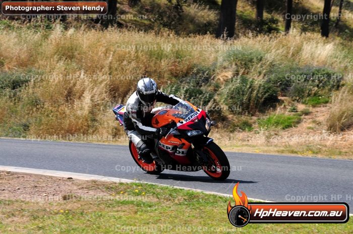 Champions Ride Day Broadford 17 12 2011 - S5H_8801