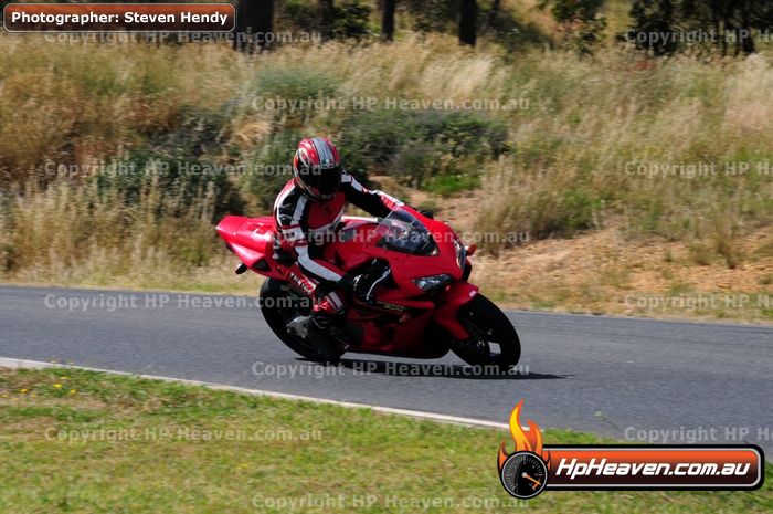 Champions Ride Day Broadford 17 12 2011 - S5H_8804