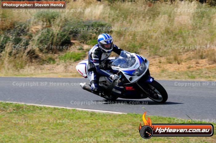 Champions Ride Day Broadford 17 12 2011 - S5H_8820