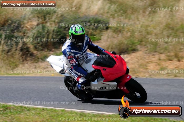 Champions Ride Day Broadford 17 12 2011 - S5H_8841