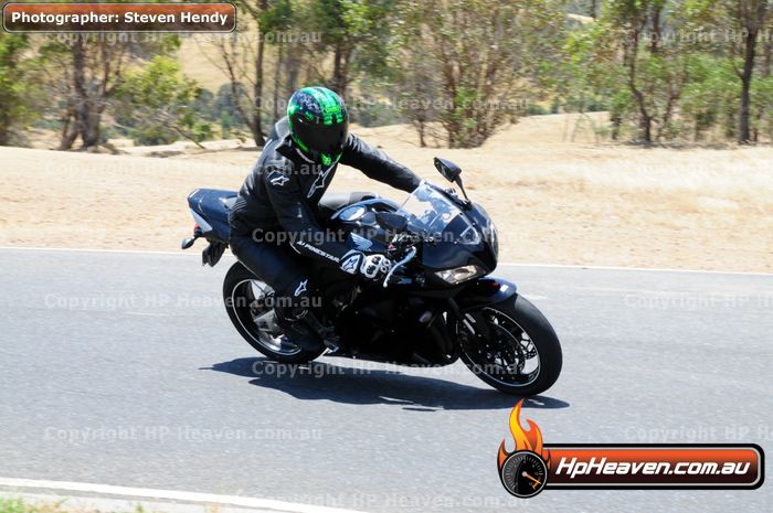 Champions Ride Day Broadford 06 12 2014 - SH9_6174